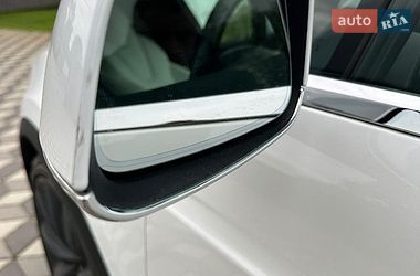 Внедорожник / Кроссовер Tesla Model X 2019 в Киеве