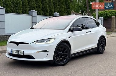 Tesla Model X  2022