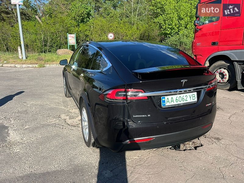 Внедорожник / Кроссовер Tesla Model X 2018 в Киеве фото 6 Внедорожник / Кроссовер Tesla Model X 2018 в Киеве