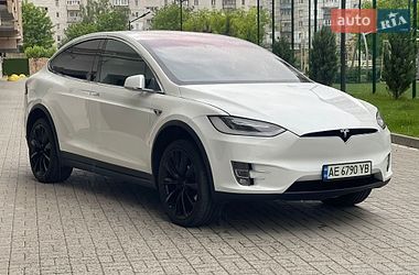 Tesla Model X 2017