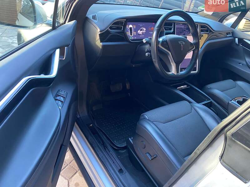 Внедорожник / Кроссовер Tesla Model X 2018 в Виннице фото 13 Внедорожник / Кроссовер Tesla Model X 2018 в Виннице