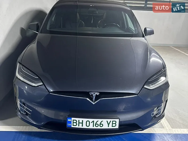 Tesla Model X