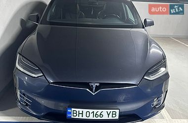 Tesla Model X  2018