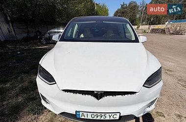 Позашляховик / Кросовер Tesla Model X 2018 в Києві