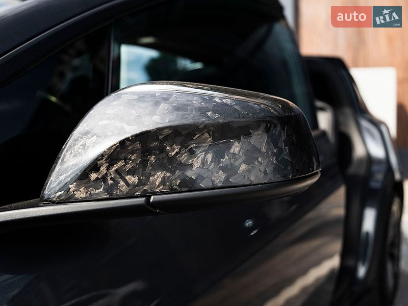 Позашляховик / Кросовер Tesla Model X 2018 в Києві
