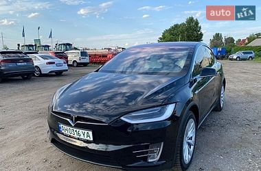 Tesla Model X 2018