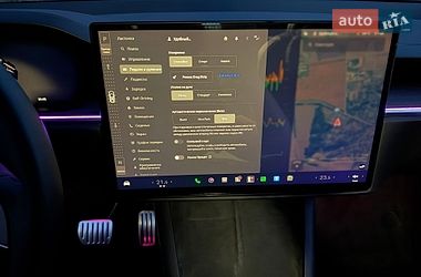 Позашляховик / Кросовер Tesla Model X 2023 в Києві