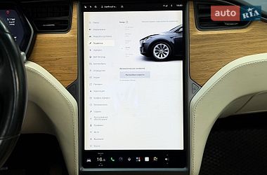 Внедорожник / Кроссовер Tesla Model X 2018 в Киеве