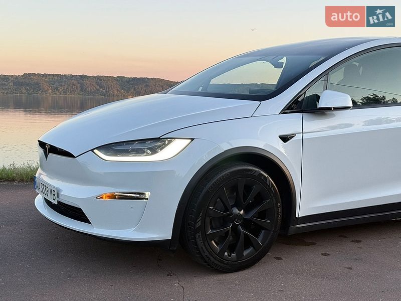 Внедорожник / Кроссовер Tesla Model X 2022 в Киеве