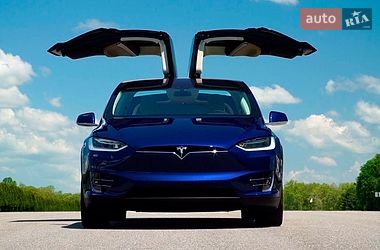 Tesla Model X 2017