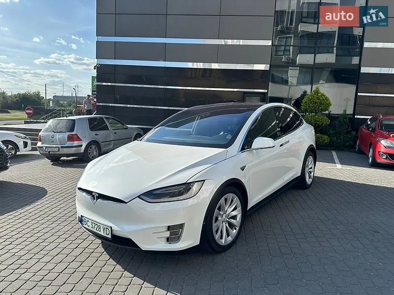 Tesla Model X