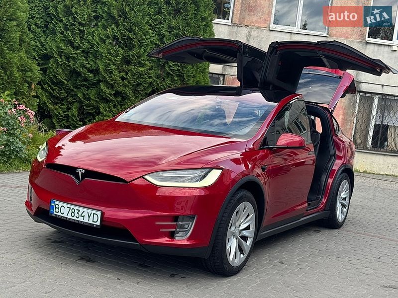 Tesla Model X 2017
