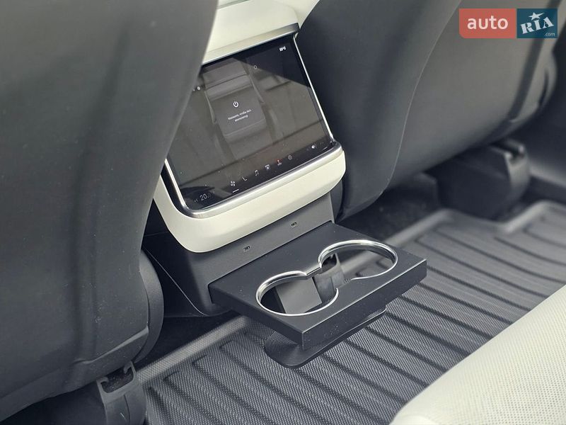 Внедорожник / Кроссовер Tesla Model X 2023 в Днепре