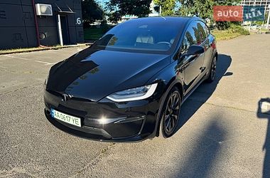 Tesla Model X  2022