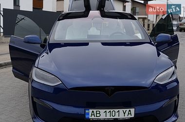 Tesla Model X 2023