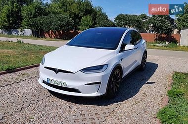 Tesla Model X  2022