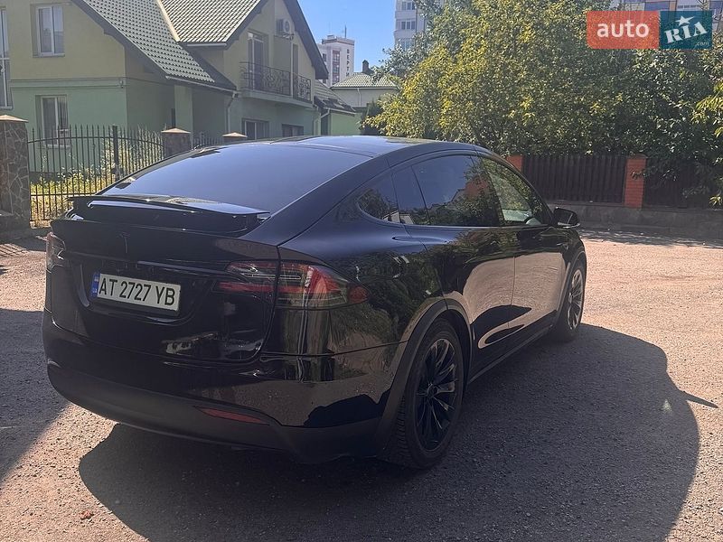 Позашляховик / Кросовер Tesla Model X 2019 в Івано-Франківську