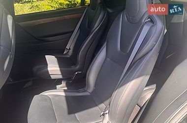 Позашляховик / Кросовер Tesla Model X 2019 в Івано-Франківську