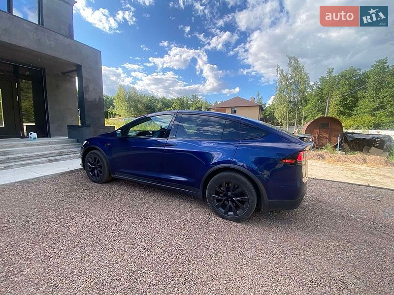 Внедорожник / Кроссовер Tesla Model X 2023 в Киеве