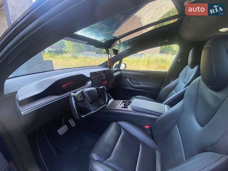 Внедорожник / Кроссовер Tesla Model X 2023 в Киеве
