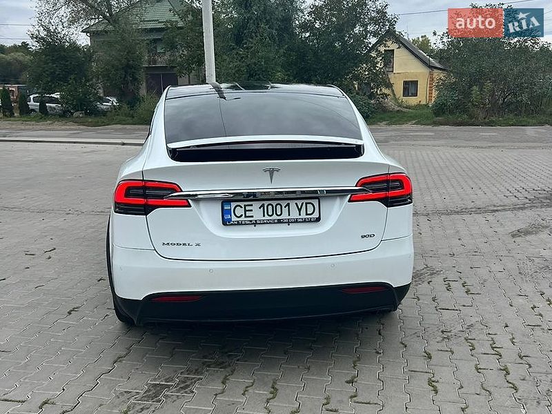 Внедорожник / Кроссовер Tesla Model X 2016 в Черновцах