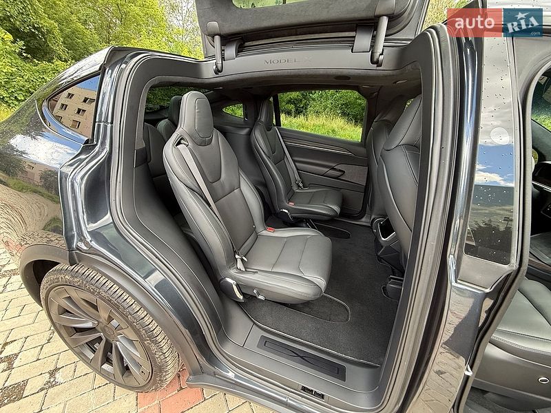 Внедорожник / Кроссовер Tesla Model X 2024 в Харькове