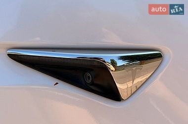 Внедорожник / Кроссовер Tesla Model X 2019 в Кривом Роге