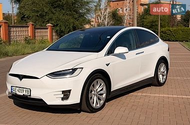 Внедорожник / Кроссовер Tesla Model X 2019 в Кривом Роге