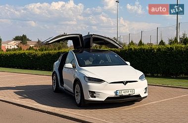 Внедорожник / Кроссовер Tesla Model X 2019 в Кривом Роге