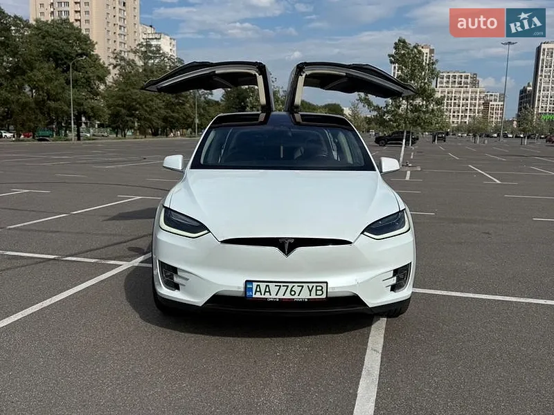 Tesla Model X