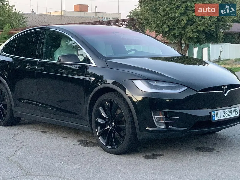 Tesla Model X