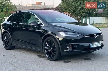 Tesla Model X  2017
