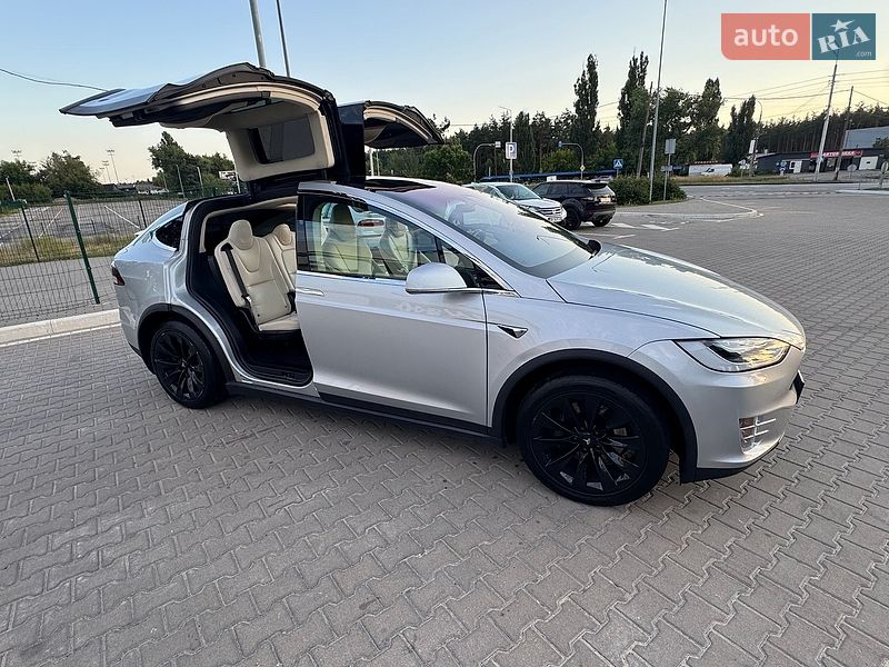 Внедорожник / Кроссовер Tesla Model X 2018 в Киеве фото 4 Внедорожник / Кроссовер Tesla Model X 2018 в Киеве