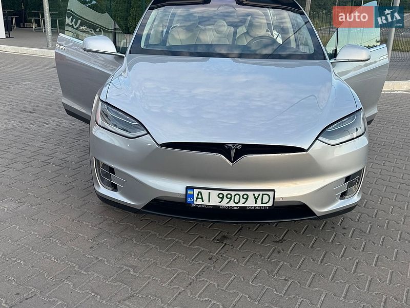 Внедорожник / Кроссовер Tesla Model X 2018 в Киеве фото 2 Внедорожник / Кроссовер Tesla Model X 2018 в Киеве