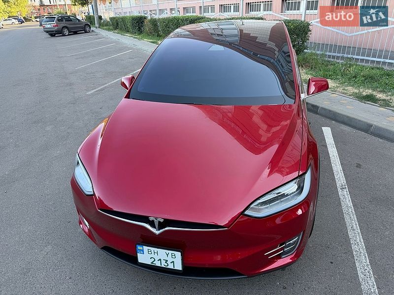 Позашляховик / Кросовер Tesla Model X 2018 в Одесі