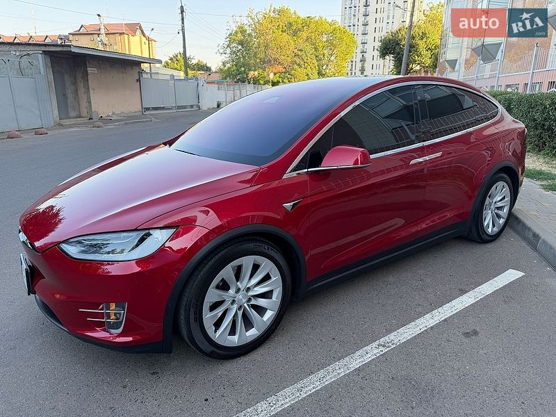 Позашляховик / Кросовер Tesla Model X 2018 в Одесі