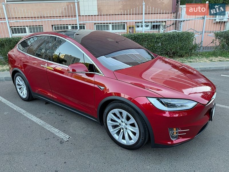 Позашляховик / Кросовер Tesla Model X 2018 в Одесі