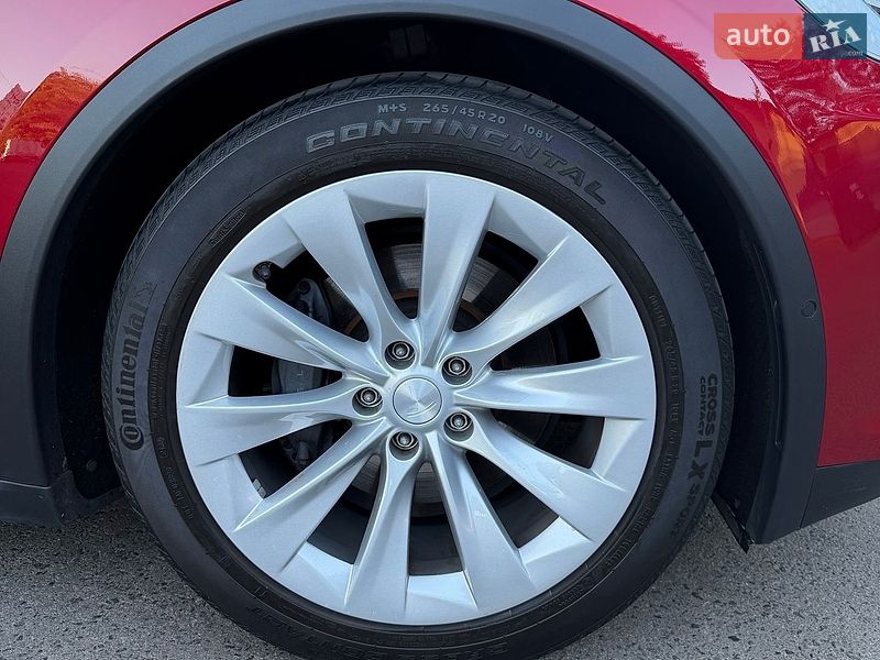 Позашляховик / Кросовер Tesla Model X 2018 в Одесі