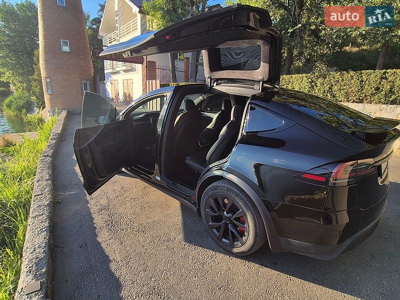 Позашляховик / Кросовер Tesla Model X 2023 в Кропивницькому