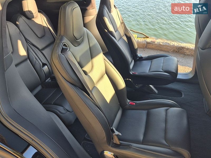 Позашляховик / Кросовер Tesla Model X 2023 в Кропивницькому