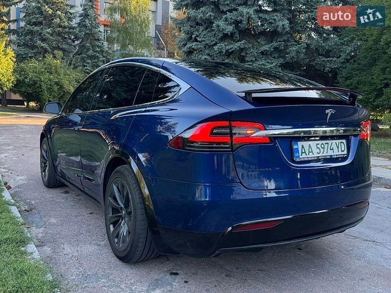 Внедорожник / Кроссовер Tesla Model X 2016 в Житомире