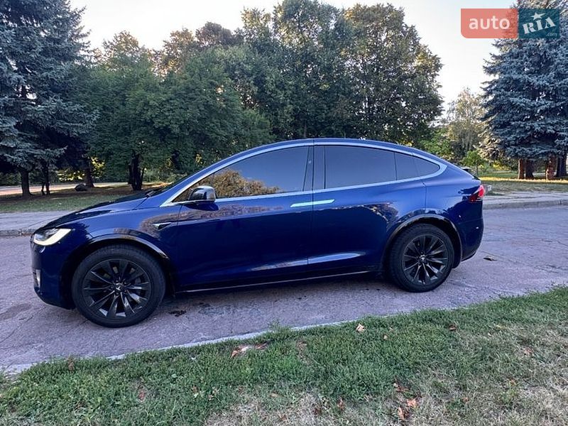 Внедорожник / Кроссовер Tesla Model X 2016 в Житомире