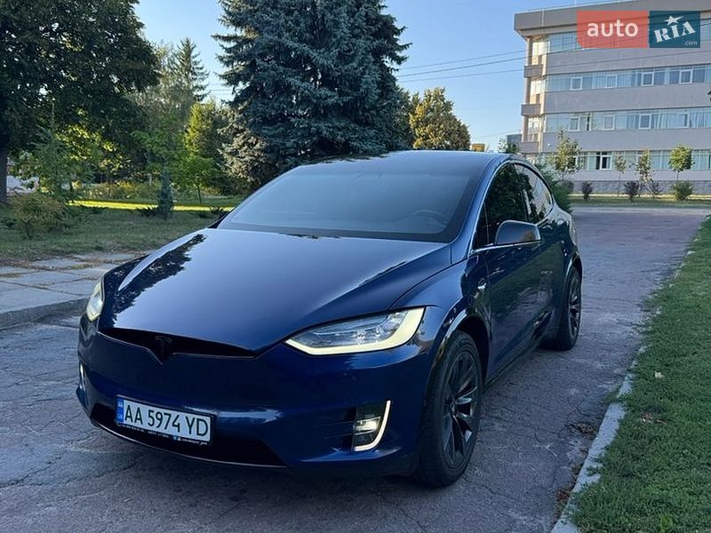Внедорожник / Кроссовер Tesla Model X 2016 в Житомире
