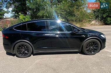Внедорожник / Кроссовер Tesla Model X 2018 в Черкассах