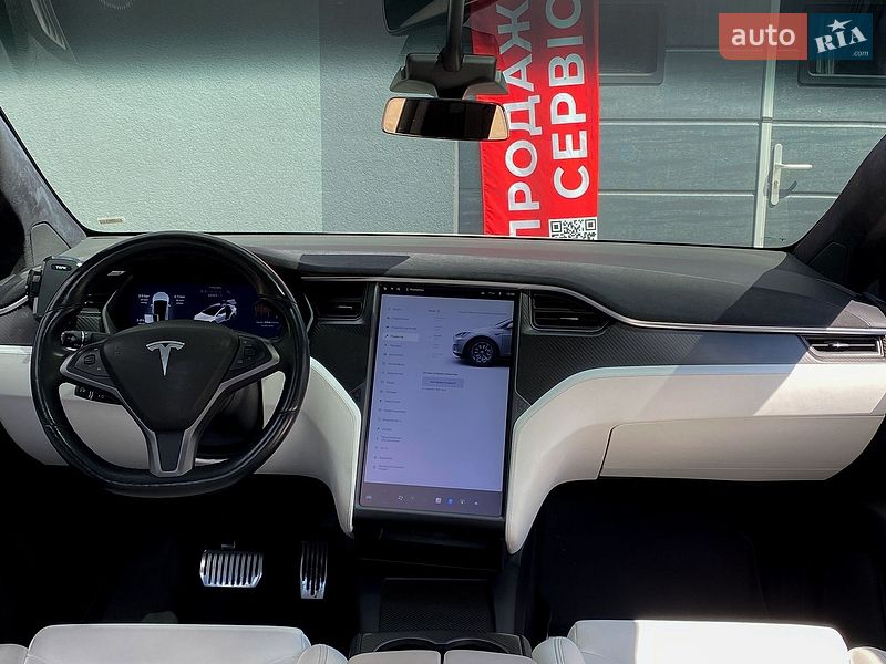 Внедорожник / Кроссовер Tesla Model X 2019 в Киеве