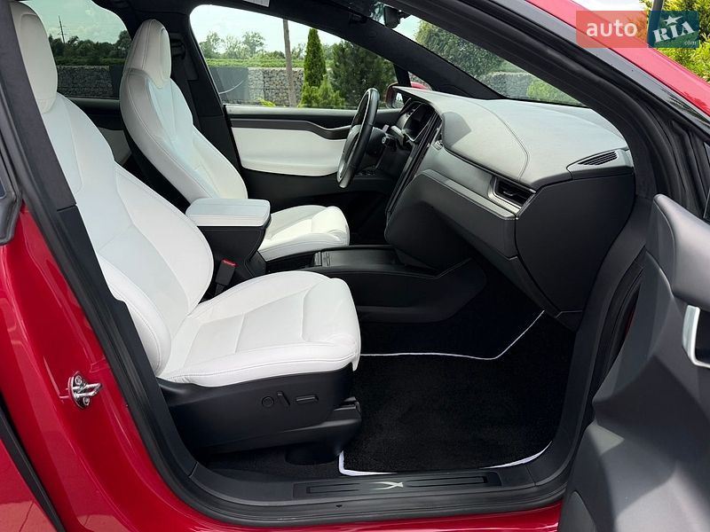 Внедорожник / Кроссовер Tesla Model X 2020 в Мукачево фото 30 Внедорожник / Кроссовер Tesla Model X 2020 в Мукачево
