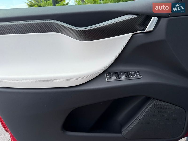 Внедорожник / Кроссовер Tesla Model X 2020 в Мукачево фото 45 Внедорожник / Кроссовер Tesla Model X 2020 в Мукачево