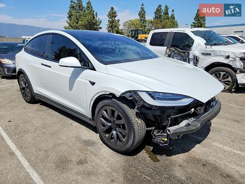 Внедорожник / Кроссовер Tesla Model X 2023 в Львове