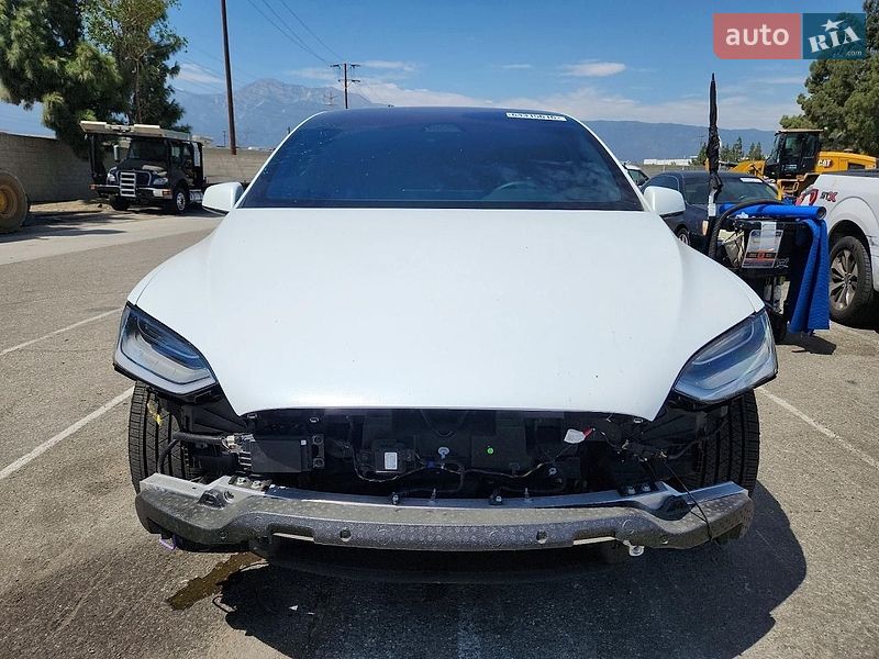 Внедорожник / Кроссовер Tesla Model X 2023 в Львове