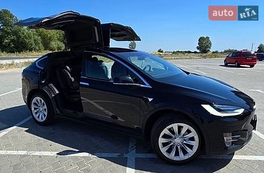 Внедорожник / Кроссовер Tesla Model X 2018 в Черкассах